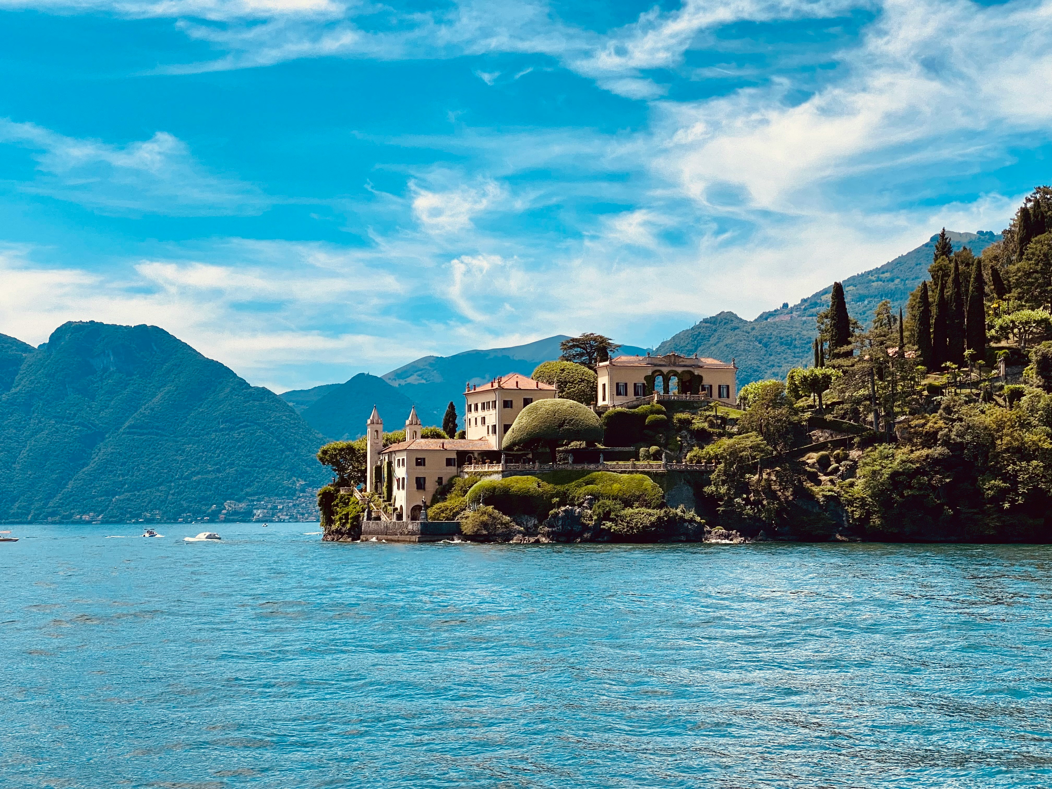 Villa au bord du lac de Côme en Italie